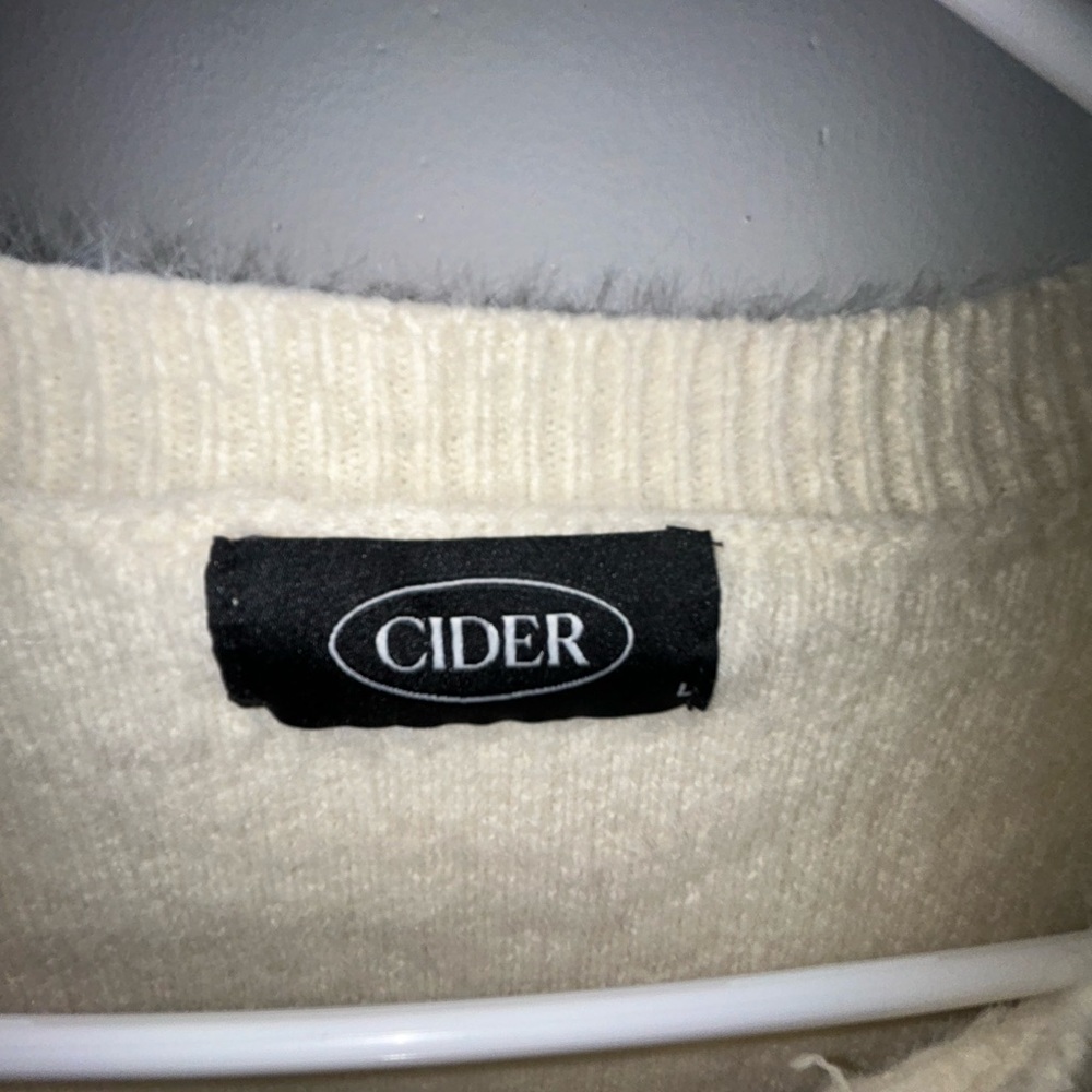 Cider Crop Sweater Size Large - Picture 4 of 4
